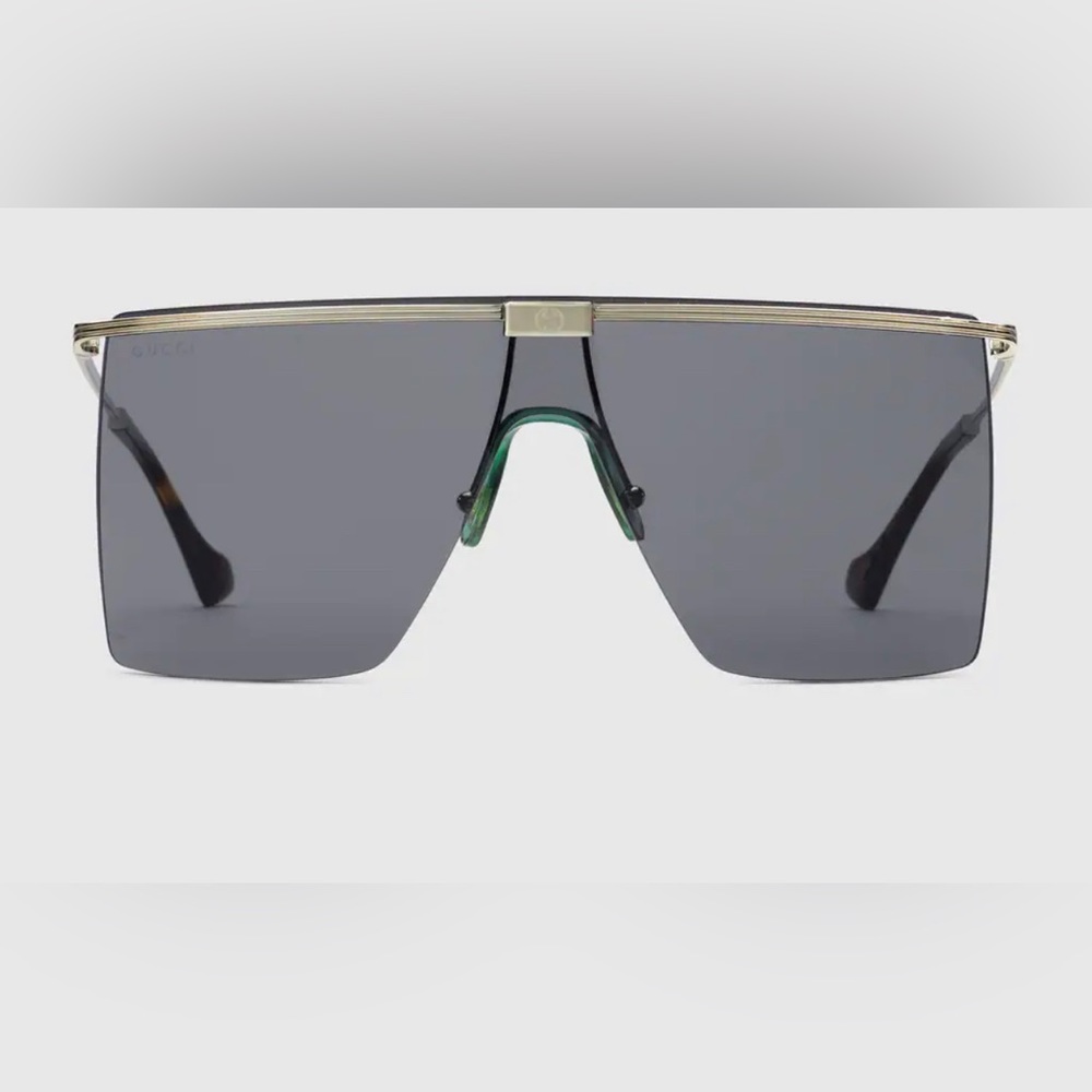✅Gucci Mask Frame Sunglasses
